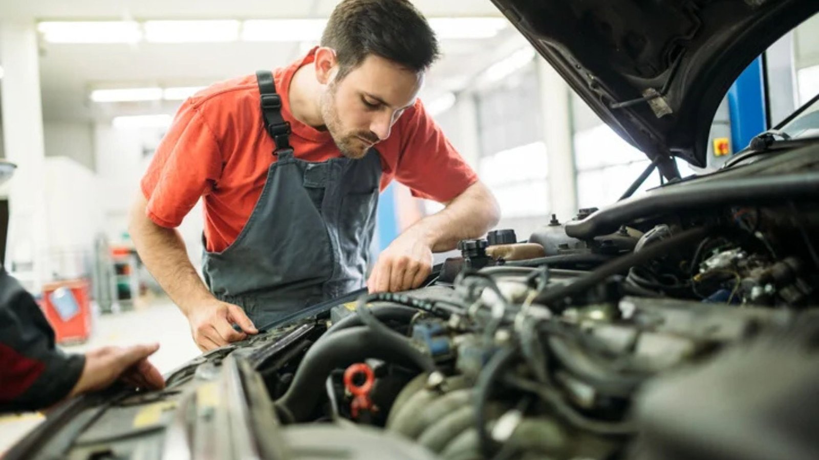 Discover the latest Singapore mechanic jobs with updated opportunities, essential skills, and salary insights. This concise guide helps job seekers understand requirements, pay scales, and career prospects in Singapore’s growing automotive and industrial sectors.